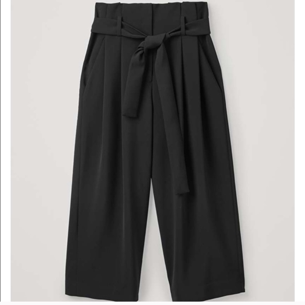 COS Black Cropped Pants